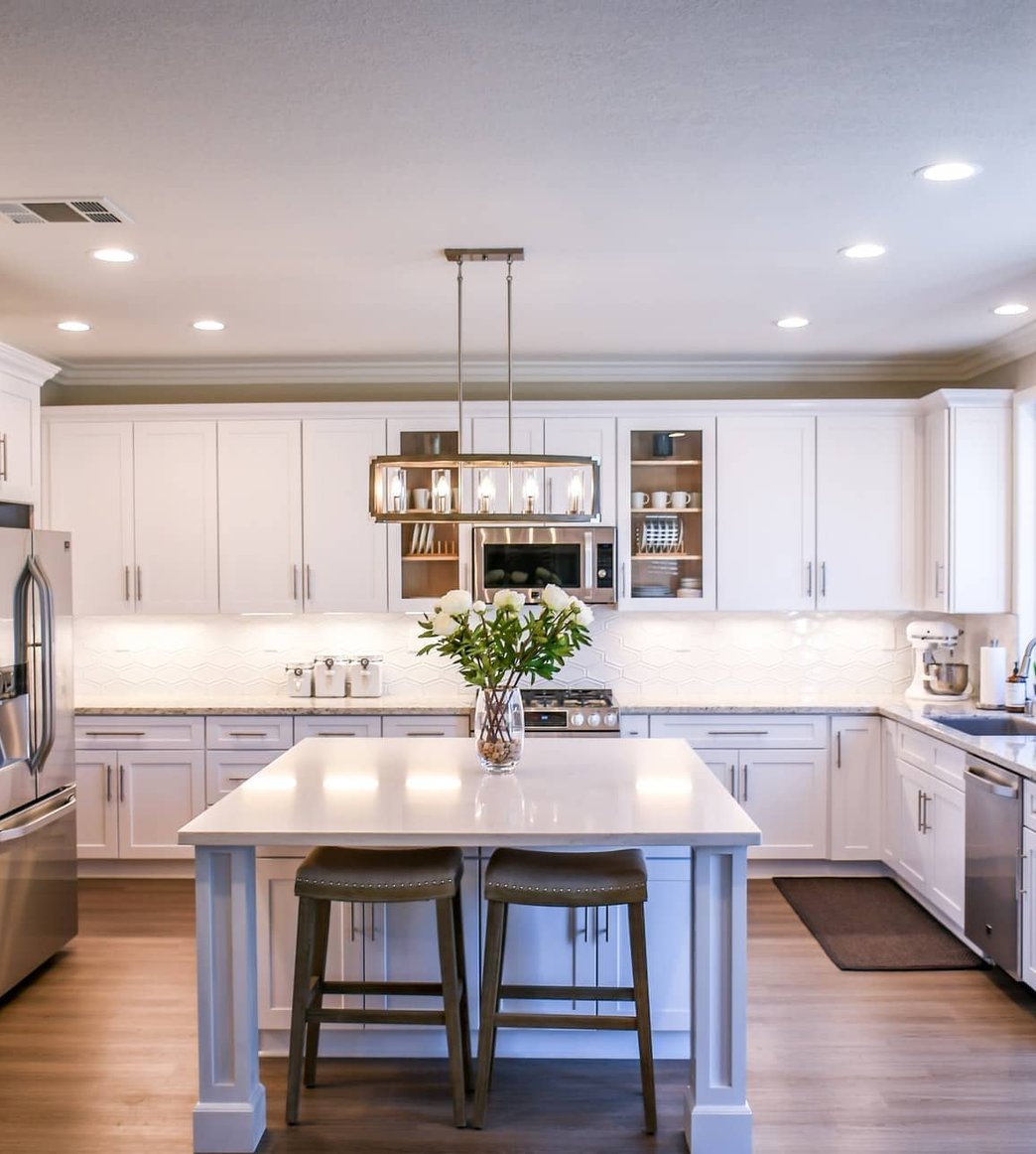 professional plumber working